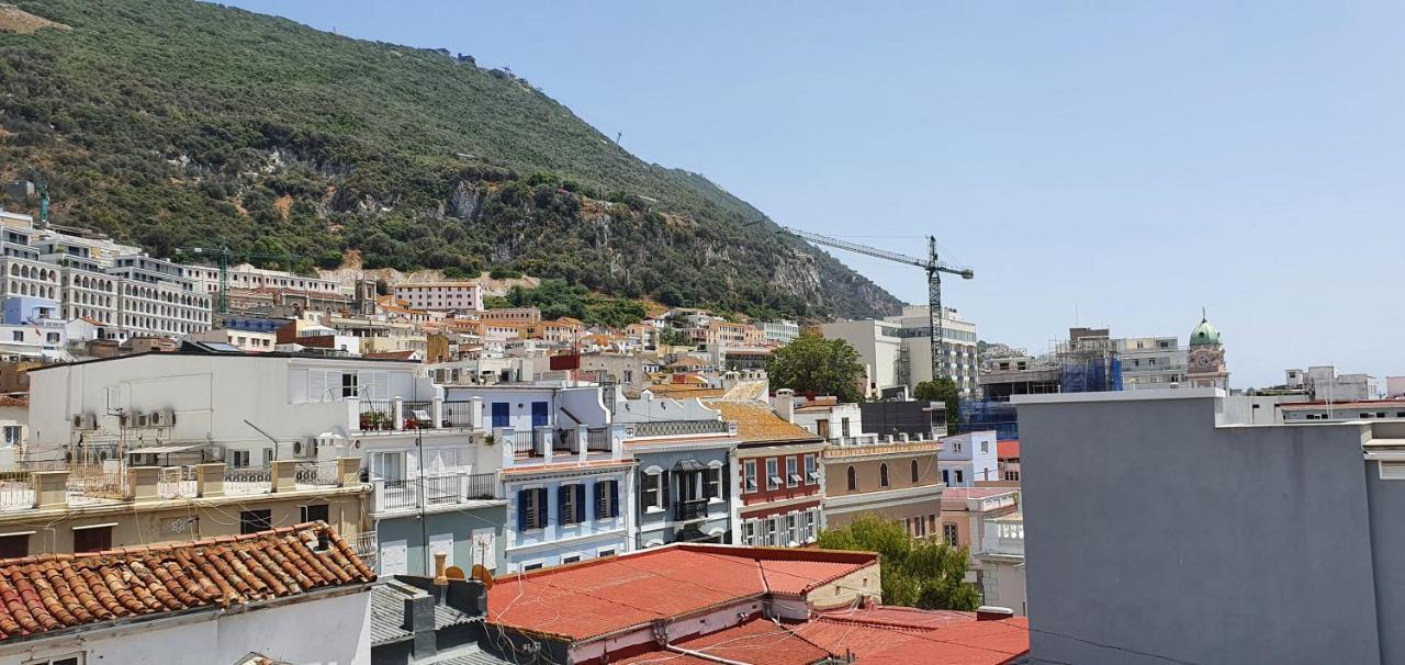 Gibraltar Town Centre Flat With Roof Terrace Lejlighed Eksteriør billede